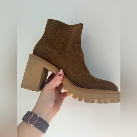 Dolce Vita Caster H2O Waterproof Lug Sole boot - Camel - Picture 4 of 7